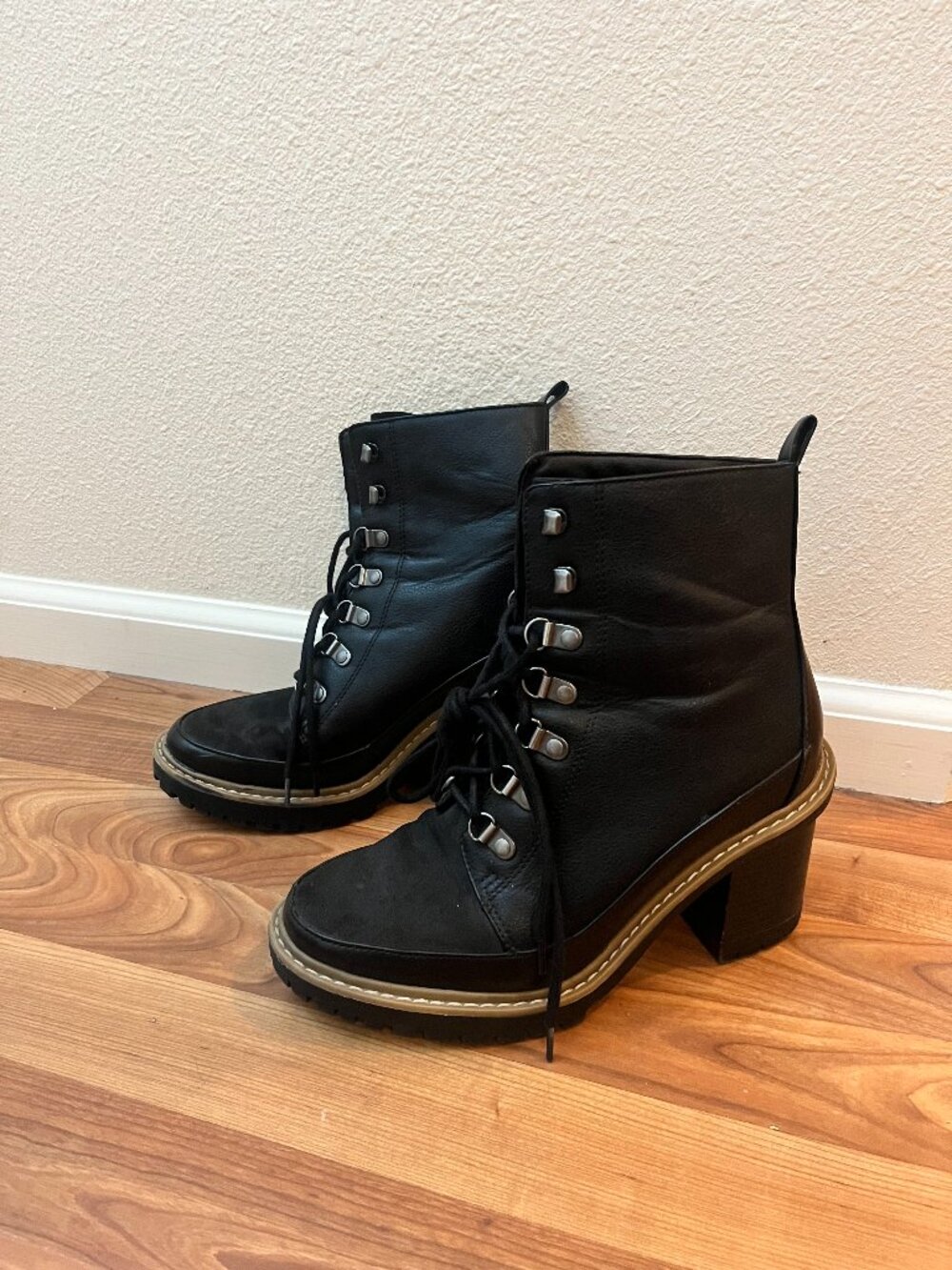 A New Day Black Heeled Lace-Up Combat Boots – Women’s 7.5